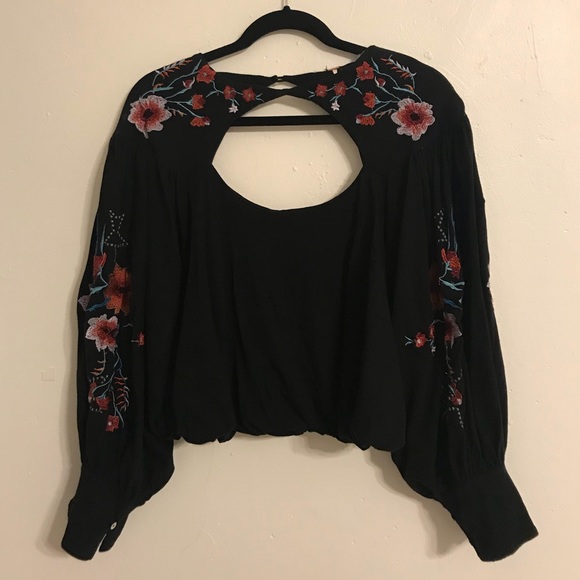 Free People Tops - Free People Blouse S Black Floral Embroidery